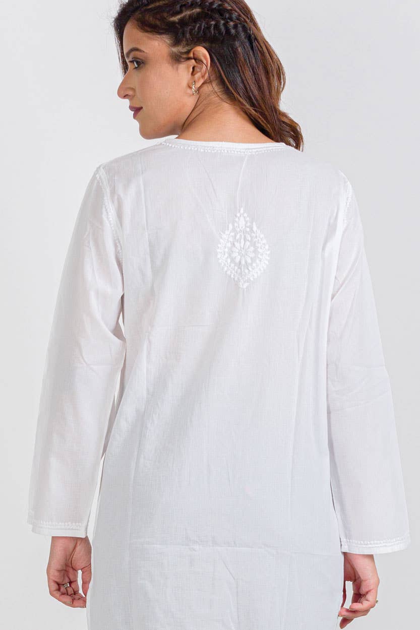 Divya White Tunic: XL