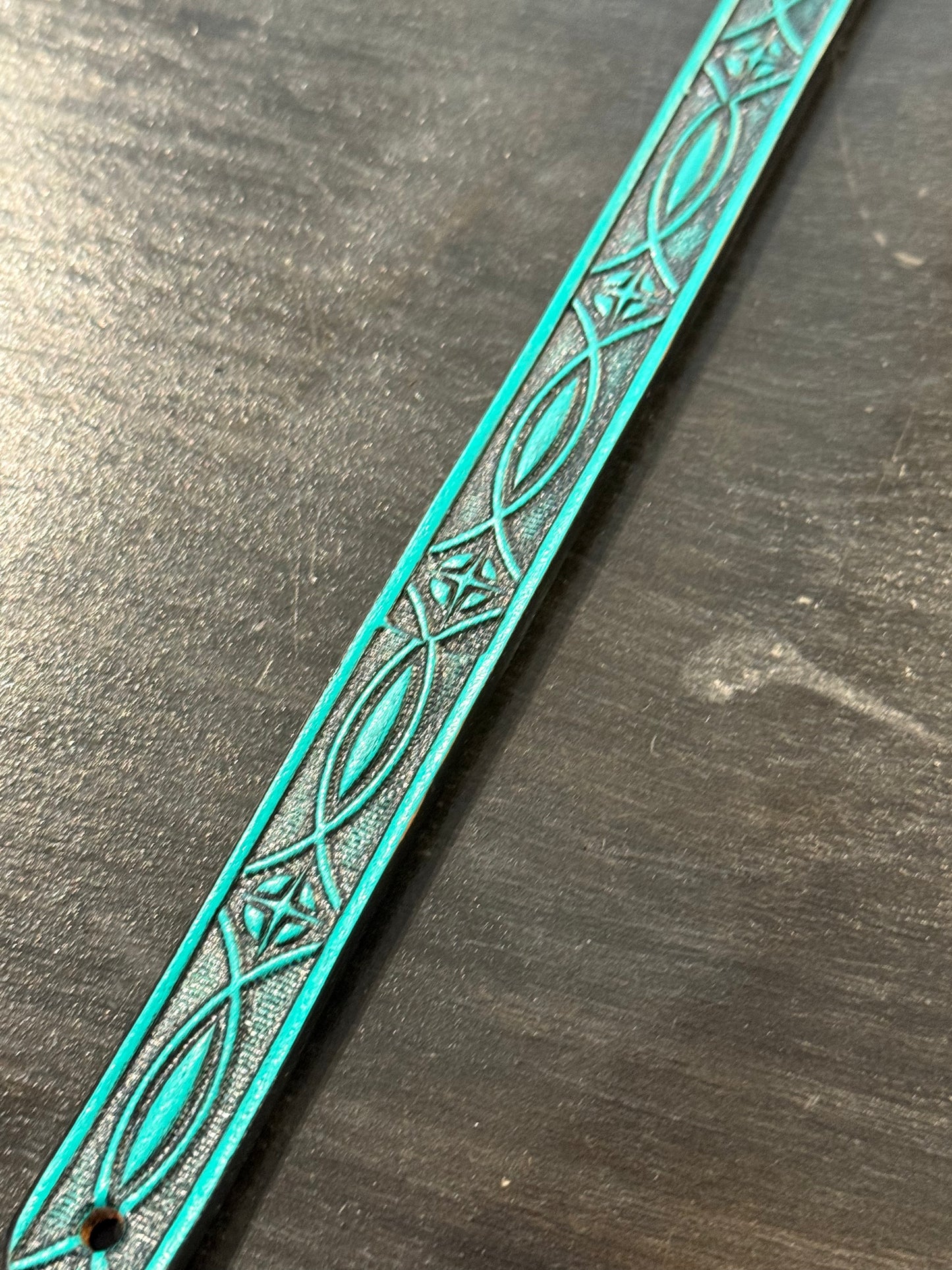 HB83 Turquoise Leather Carved Hat Band