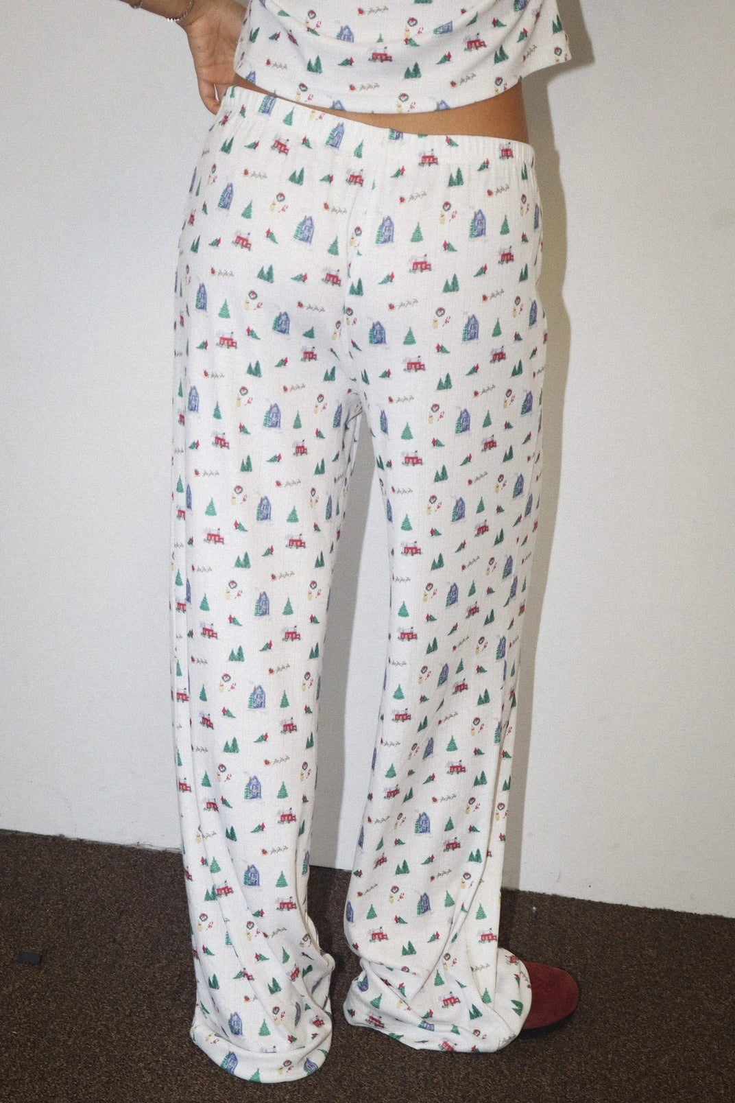 Merry Moments Holiday Print Wide-Leg Lounge Pants