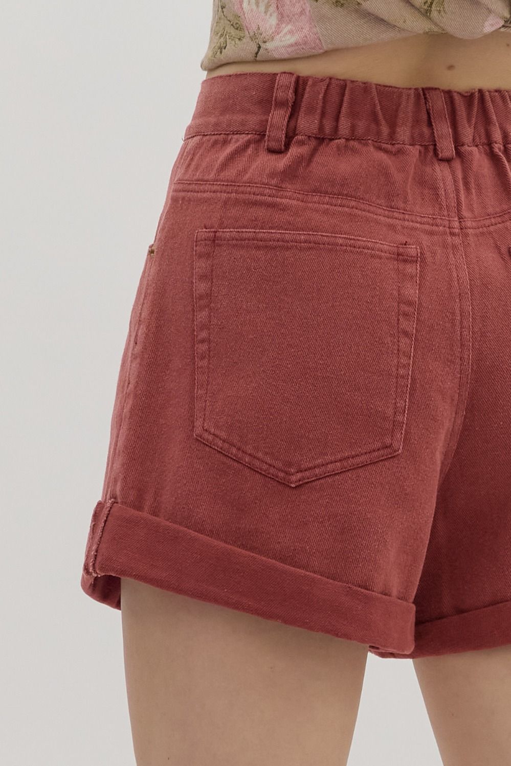 Brick High-waist Roll-up Hem Shorts