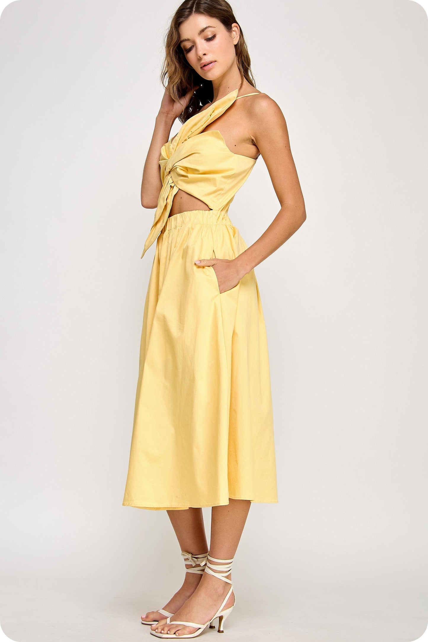 Knotted Flower Bow Midi Dress: Cherry Red / S