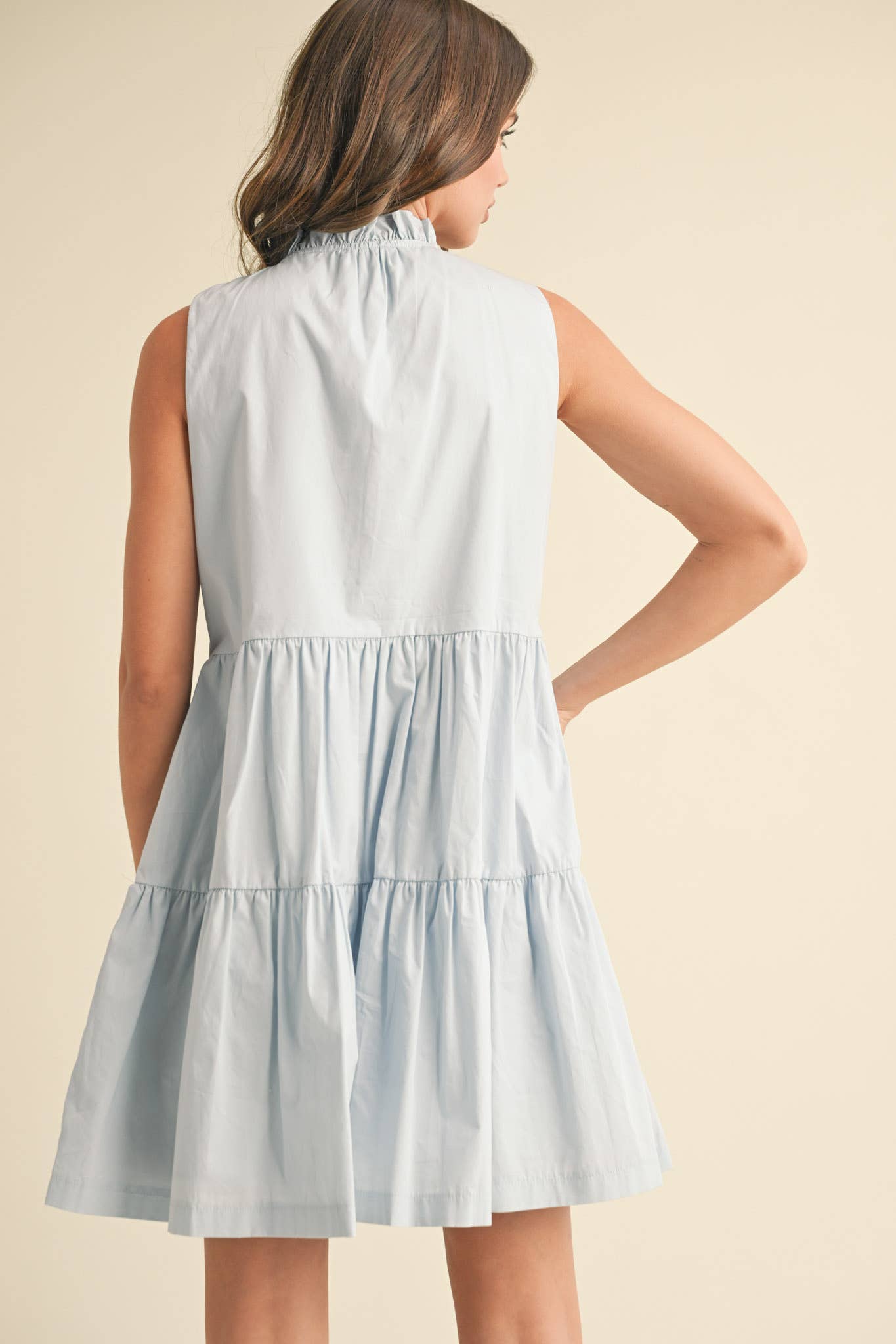 FLORAL EMBROIDERY TIERED MINI DRESS MDR3841: Off White