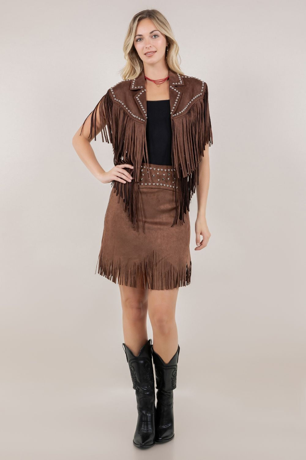 Saddle Up Studded Faux Suede Fringe Vest – Chocolate