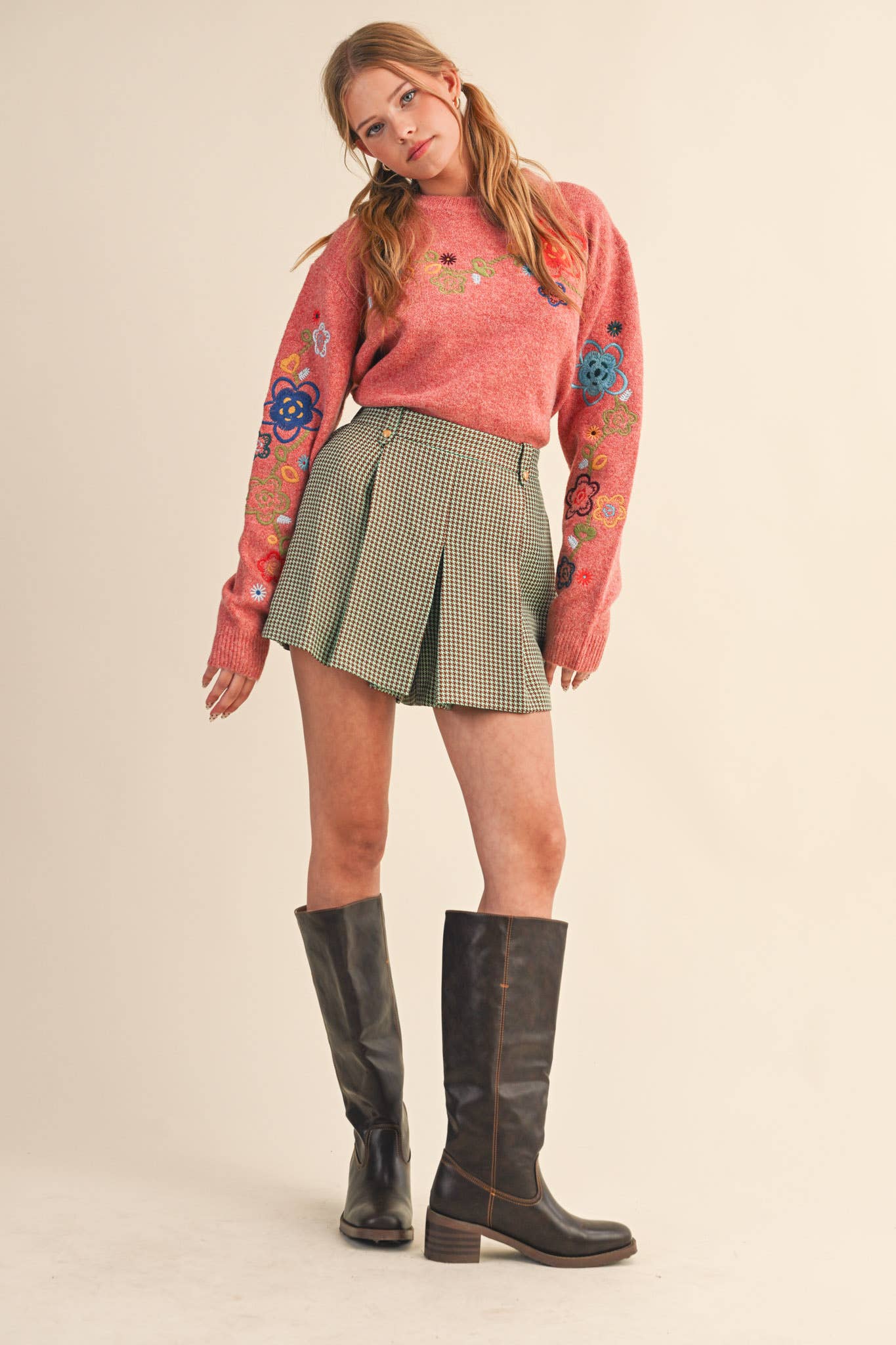 Brown Houndstooth Pleated Shorts