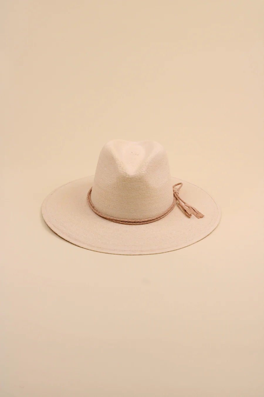 Cabo Fine Palm Leaf Rancher - White