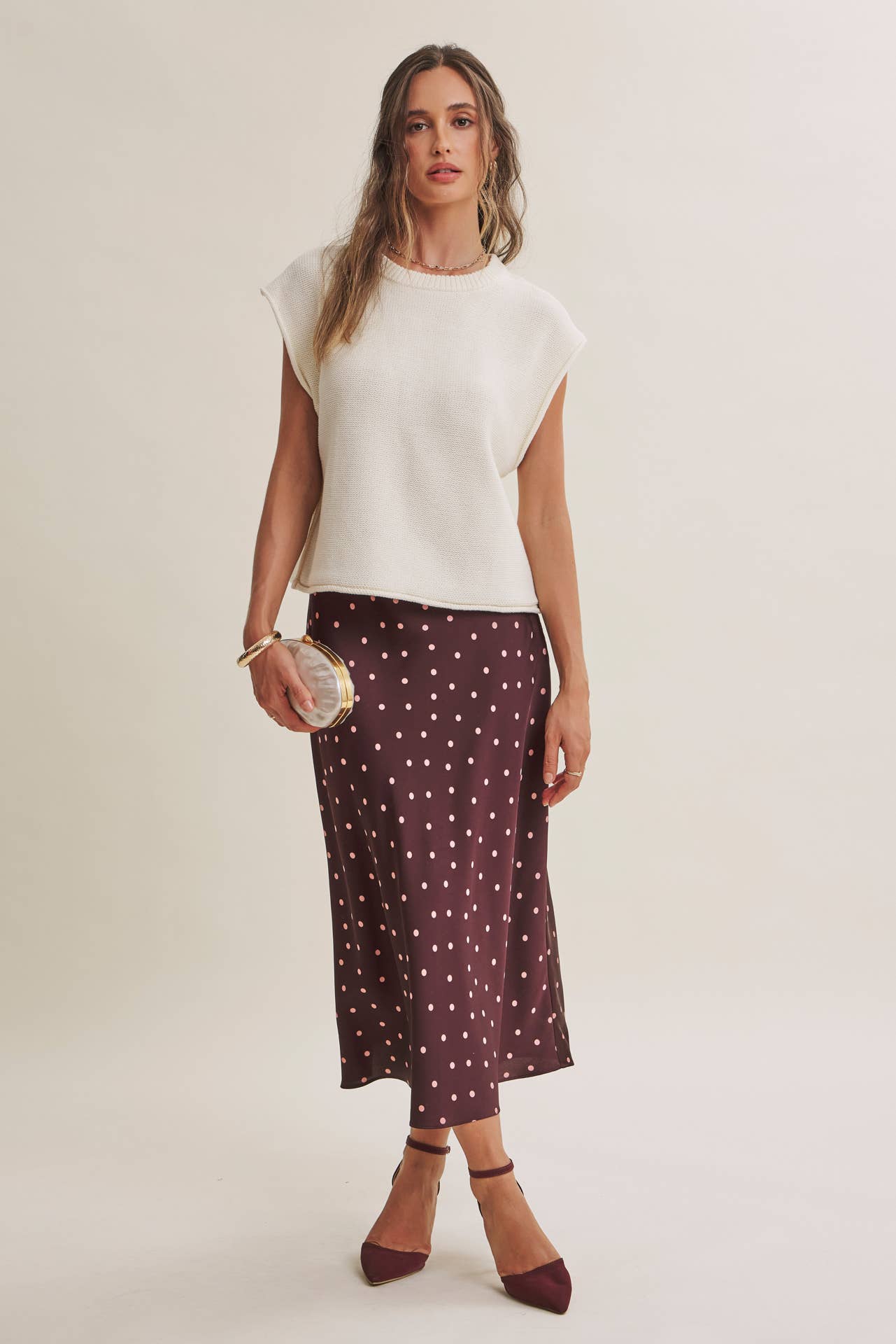 NOSTALGIC AND MODERN SATIN POLKA DOT BIAS MIDI SKIRT: CAMEL/BEIGE / L
