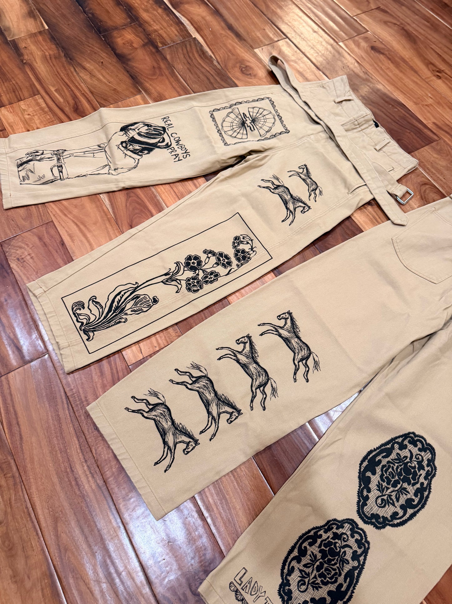 Real Cowboys Pray Pants