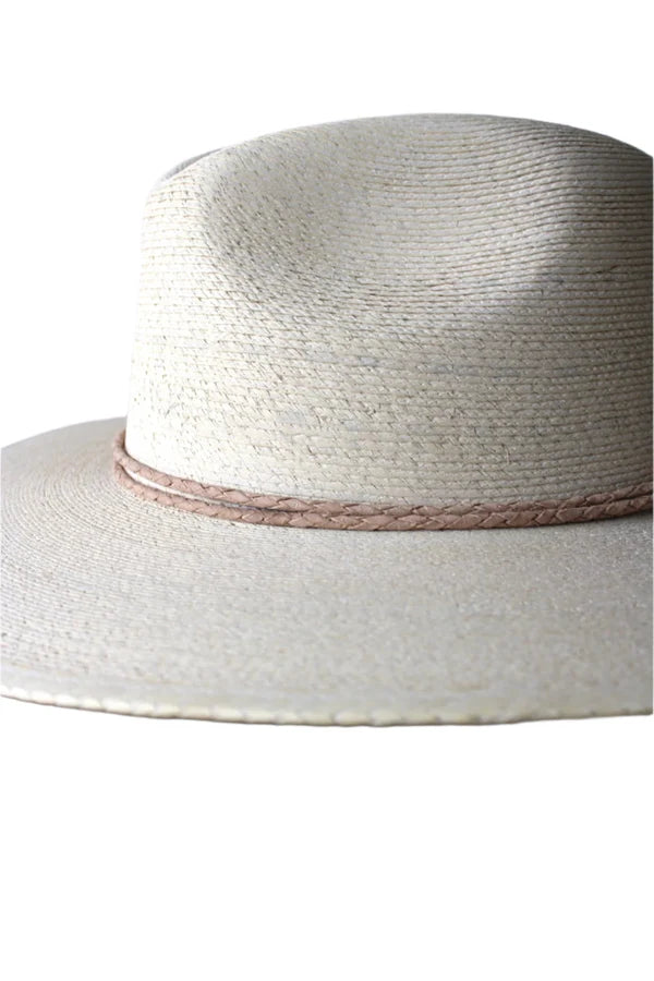 Cabo Fine Palm Leaf Rancher - Ivory