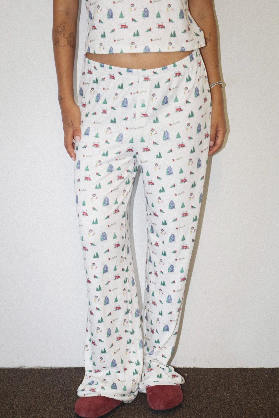 Merry Moments Holiday Print Wide-Leg Lounge Pants