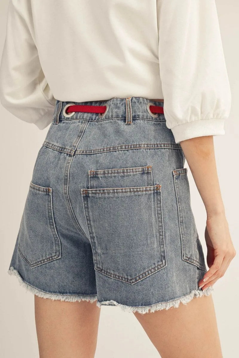 Washed Denim Frayed Hem Shorts w/Red Belt