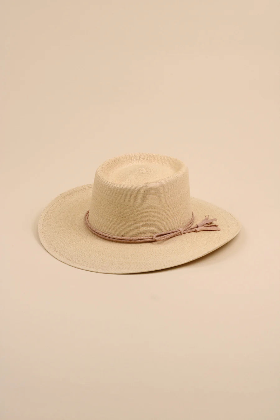 Cabo Fine Palm Leaf Gambler