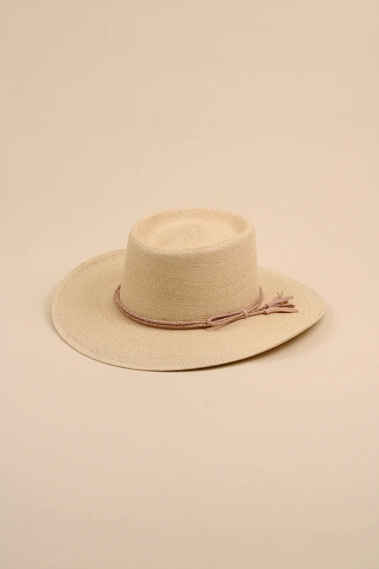 Cabo Fine Palm Leaf Gambler