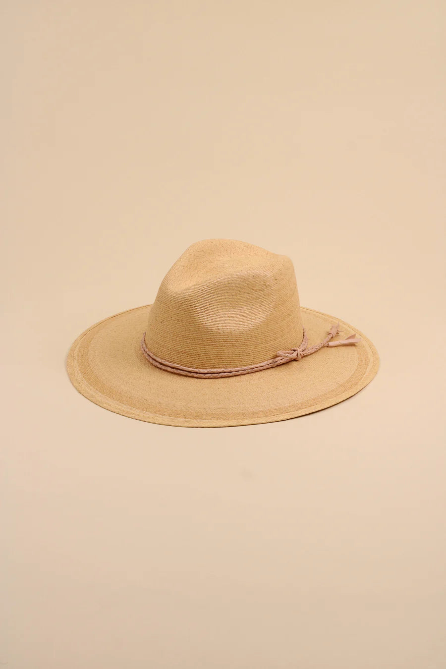 Cabo Fine Palm Leaf Rancher - Tan
