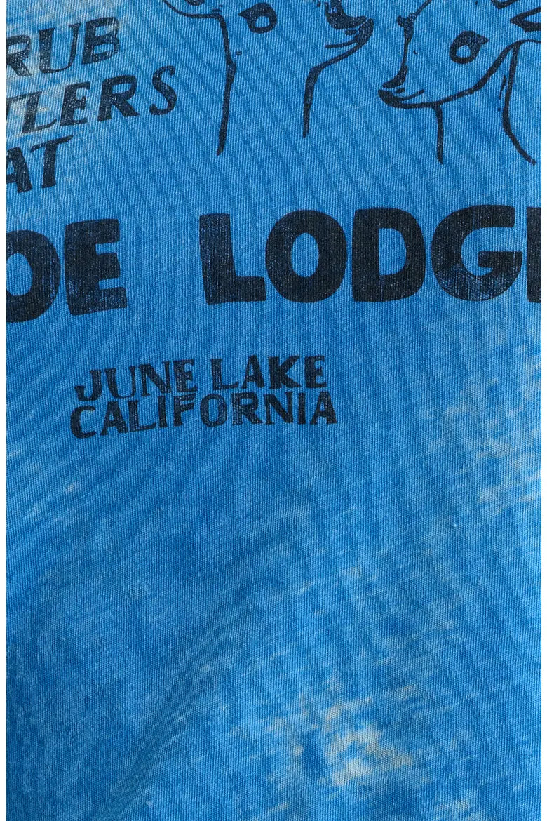 Doe Lodge Graphic Burnout Tee