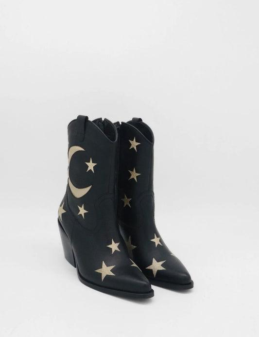 Moonlight Western Inspired Cowboy Boots - Black Leather