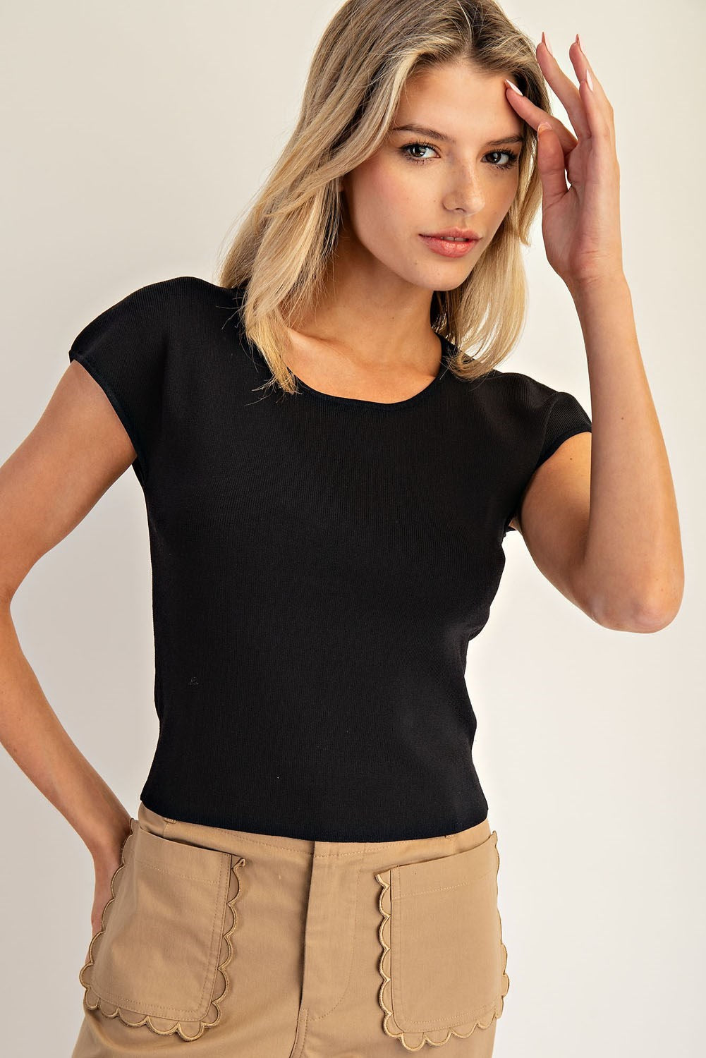 Black Round Neck Cap Sleeve Top