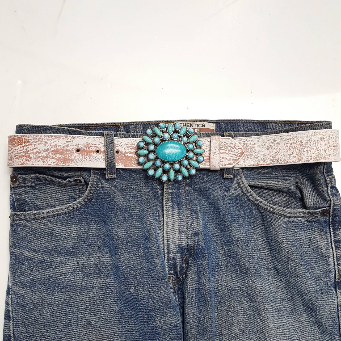 Genuine leather belt w. Western Turquoise Floral Buckle: Black