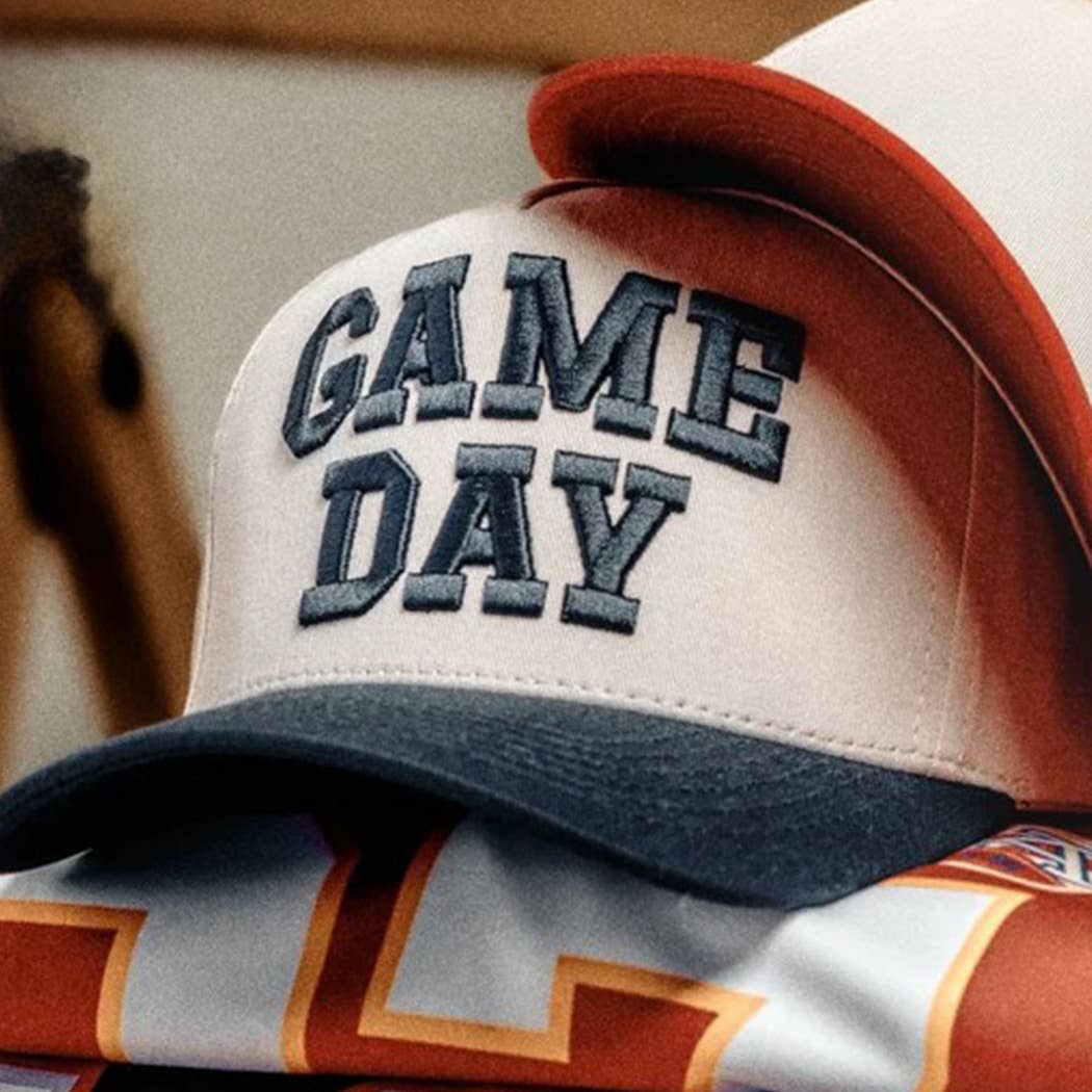 GAME DAY 3D Letter Embroidered Two-Tone Trucker Hat : BOR / ONE SIZE
