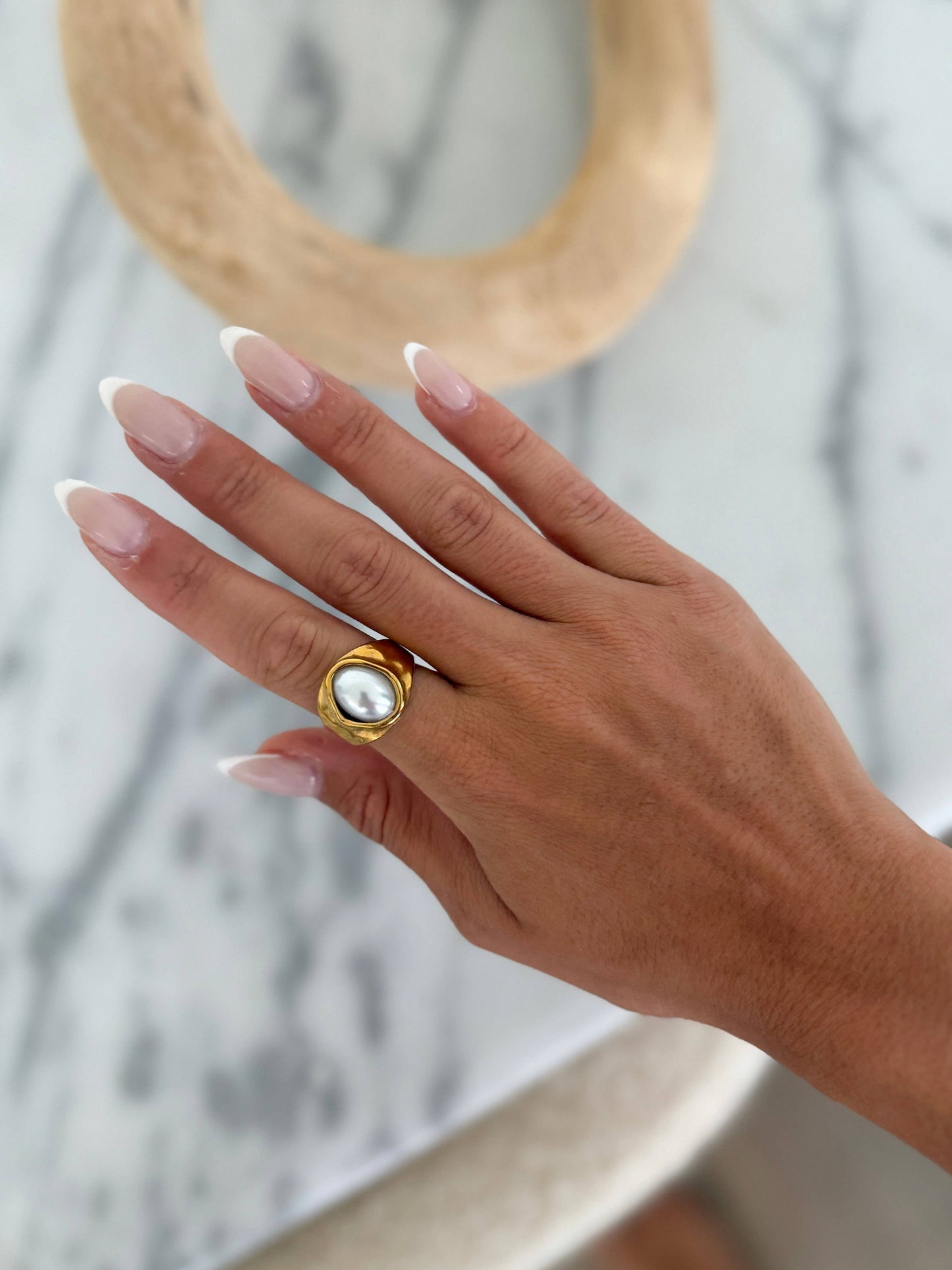 THE PEARL RING: 7
