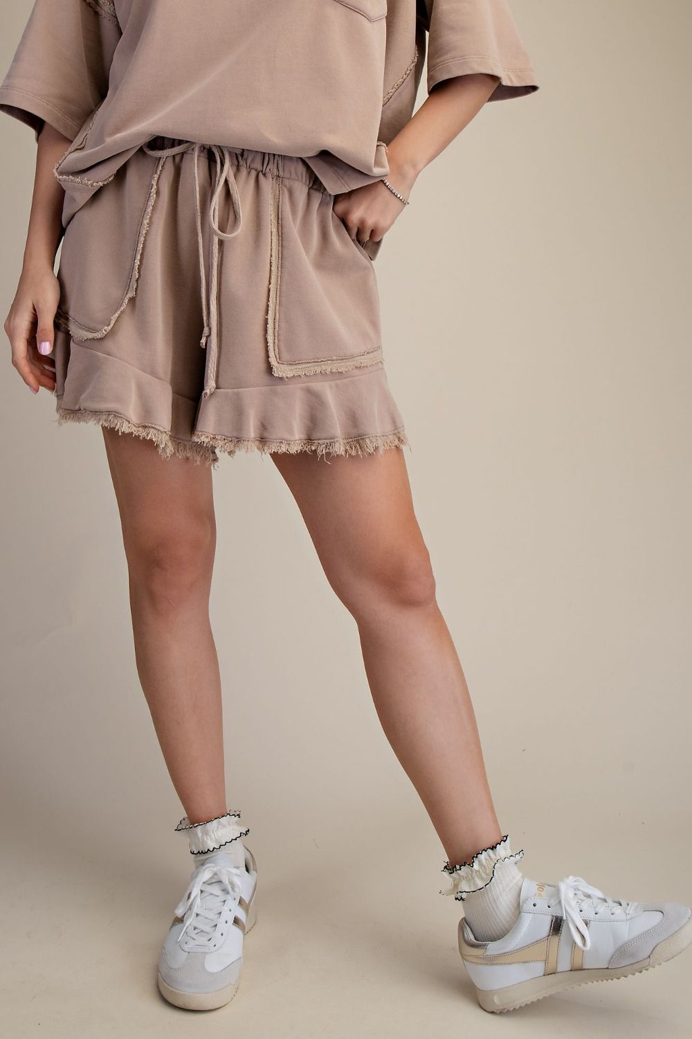 Mocha Ruffle Bottom Washed Shorts